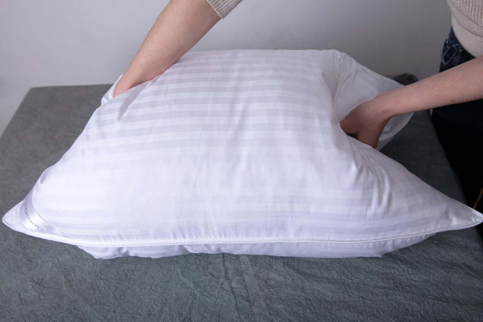 Goose Down Feather Hotel Collection Bed Pillows for Sleeping Pair Standard Pi...