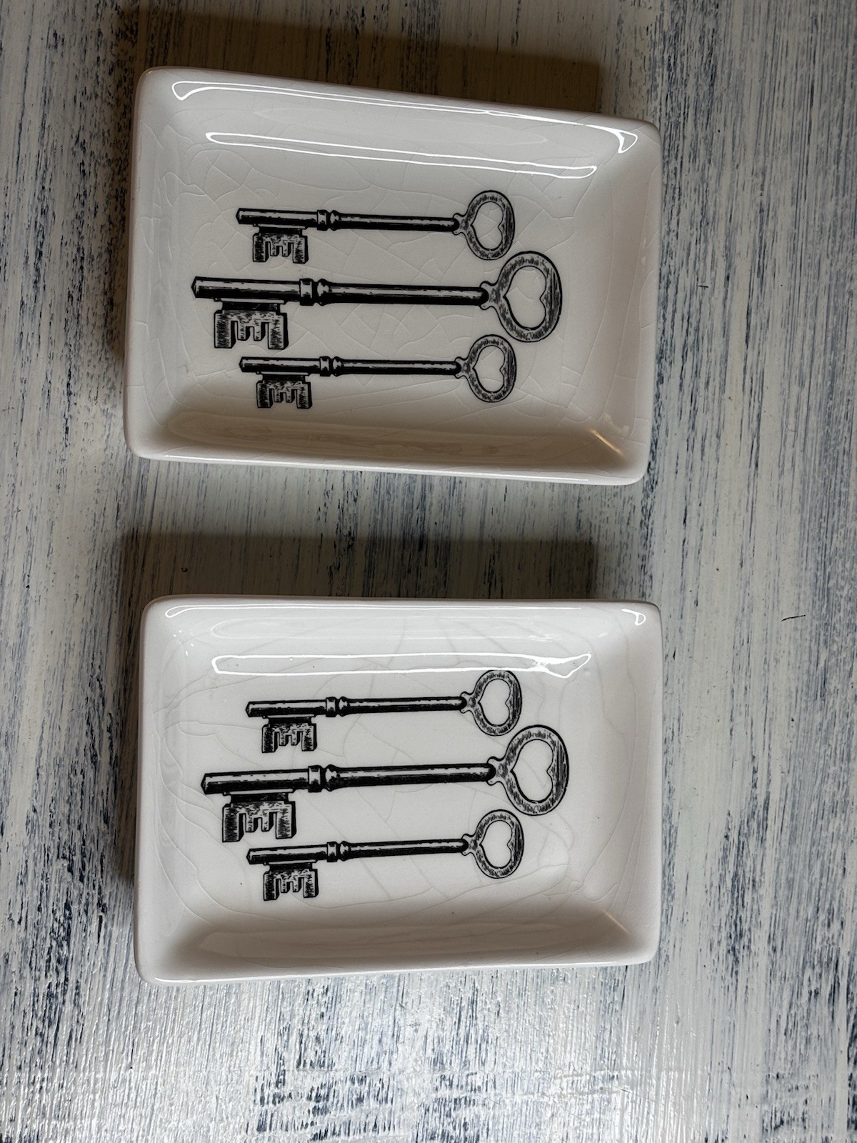 White Ceramic Trinket Dish With Key Design