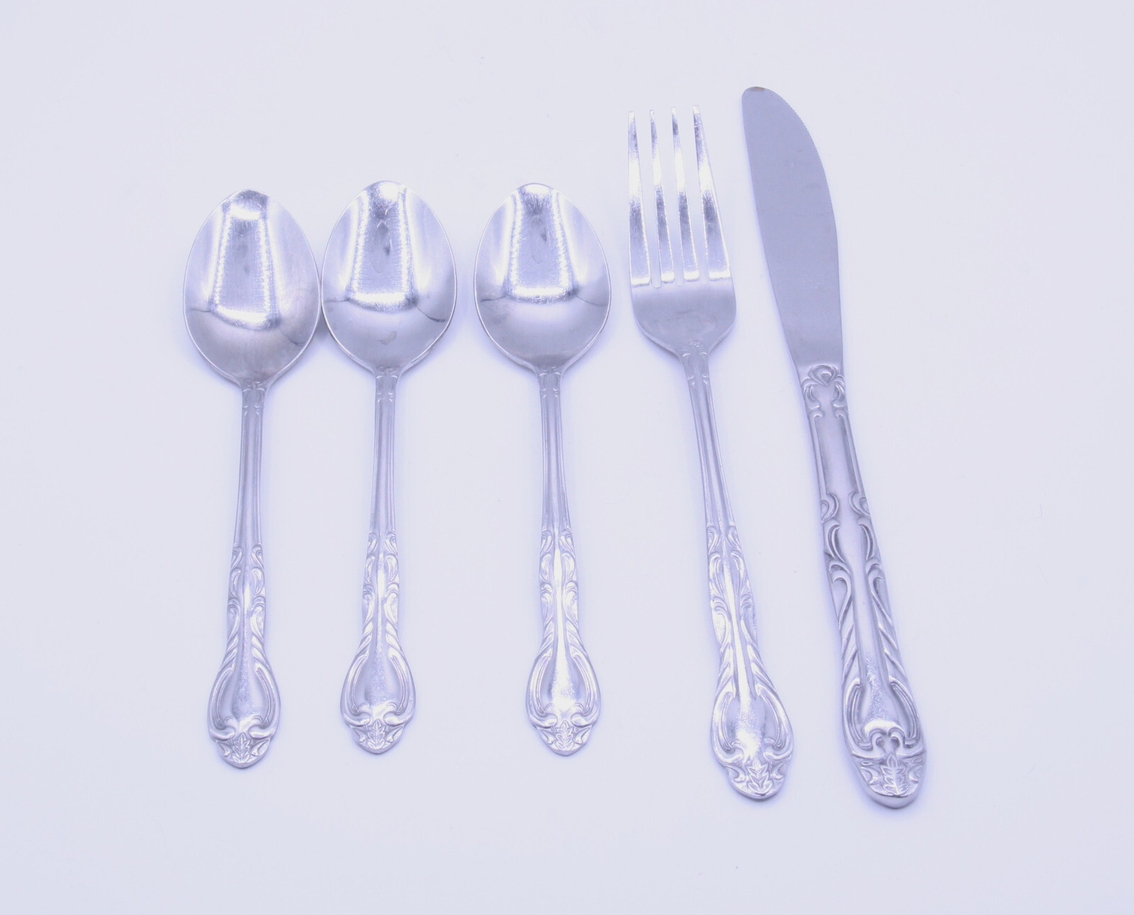 Set of 5 Oak Leaf - 3 Teaspoons, Fork, Knife - Stainless Flatware Korea National