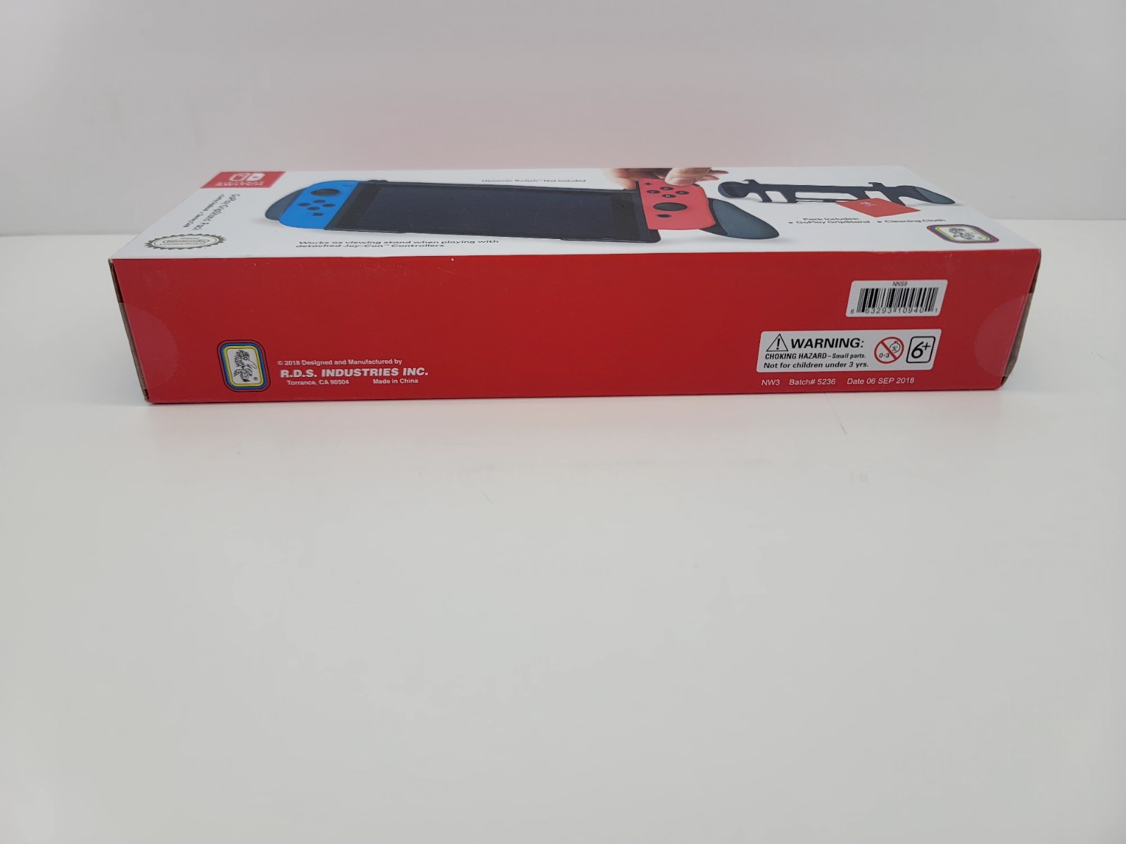 Nintendo Switch GoPlay GripStand – Official Nintendo- New