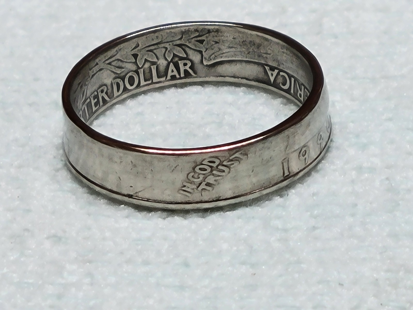 1990 - Size 11 Dated Quarter Coin Ring
