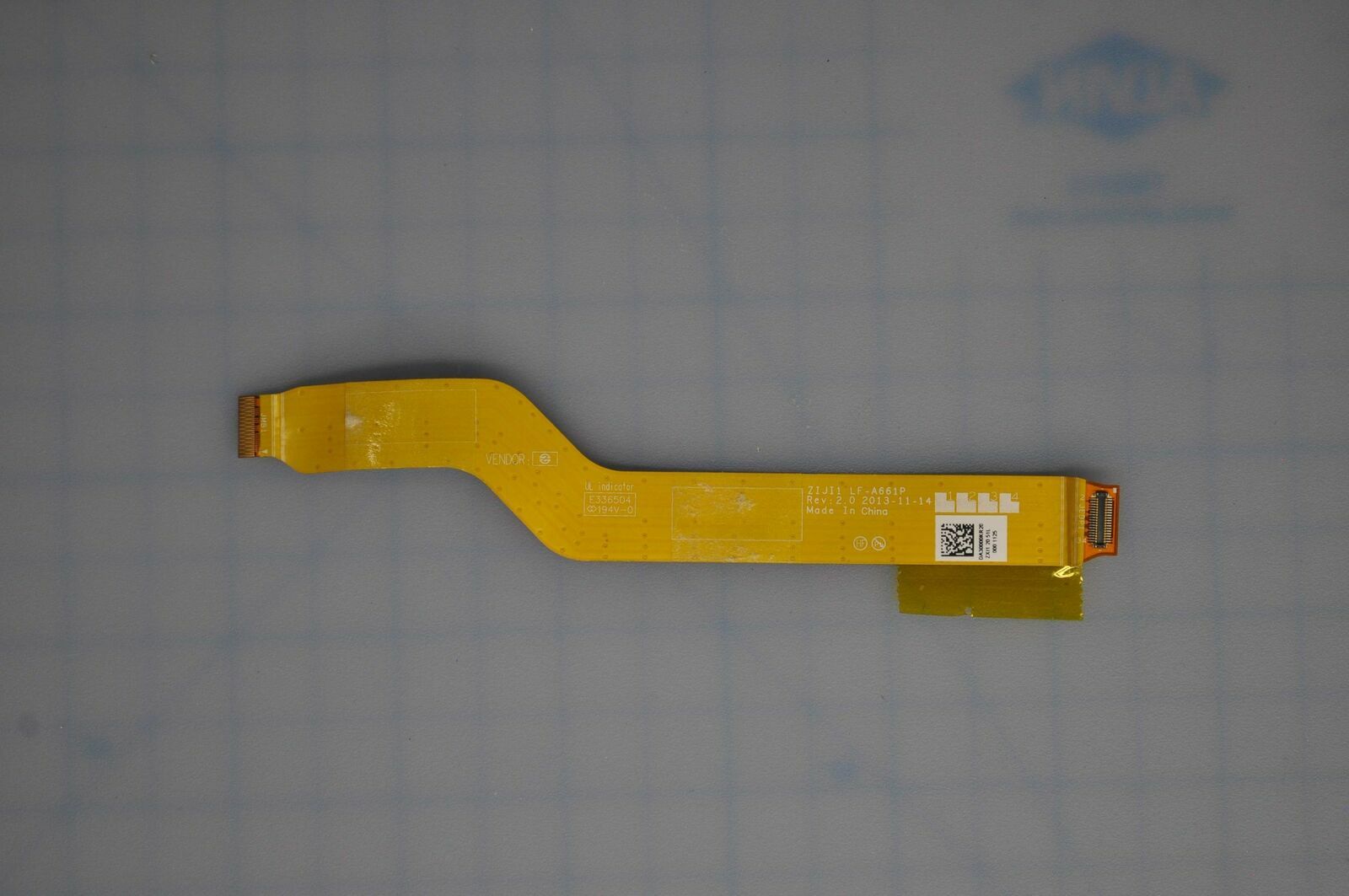 Lenovo eDP Flat Cable Display for ThinkPad Tablet 8 00HM123