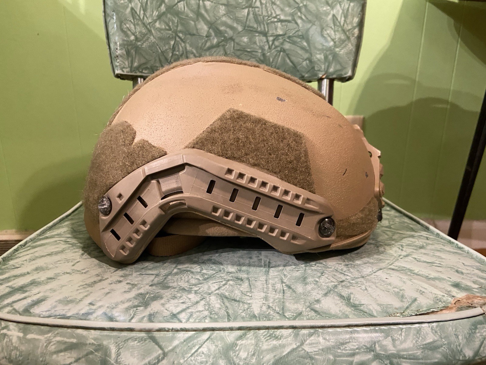 Hard Headed Veterans ATE2 Ballistic Hi Cut Tan, Size Large With ARC Rails