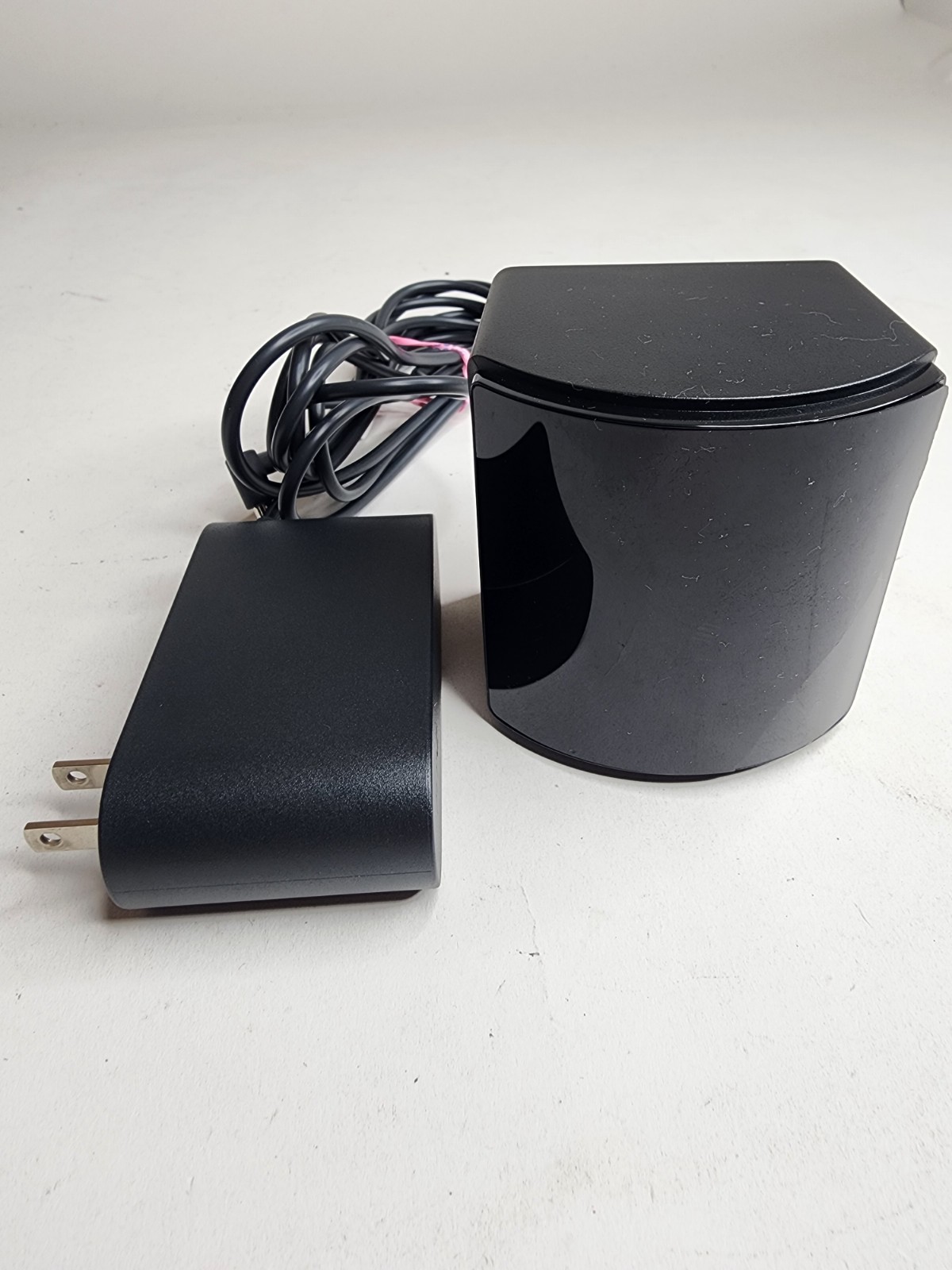 Steam VR Base Station 2.0 Lighthouse *Cracked* Read Description