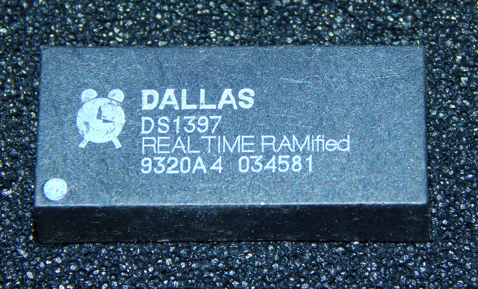 NEW Dallas DS1397 RTC Chip Real Time Clock Realtime RAMfied Clock Building Block Compaq