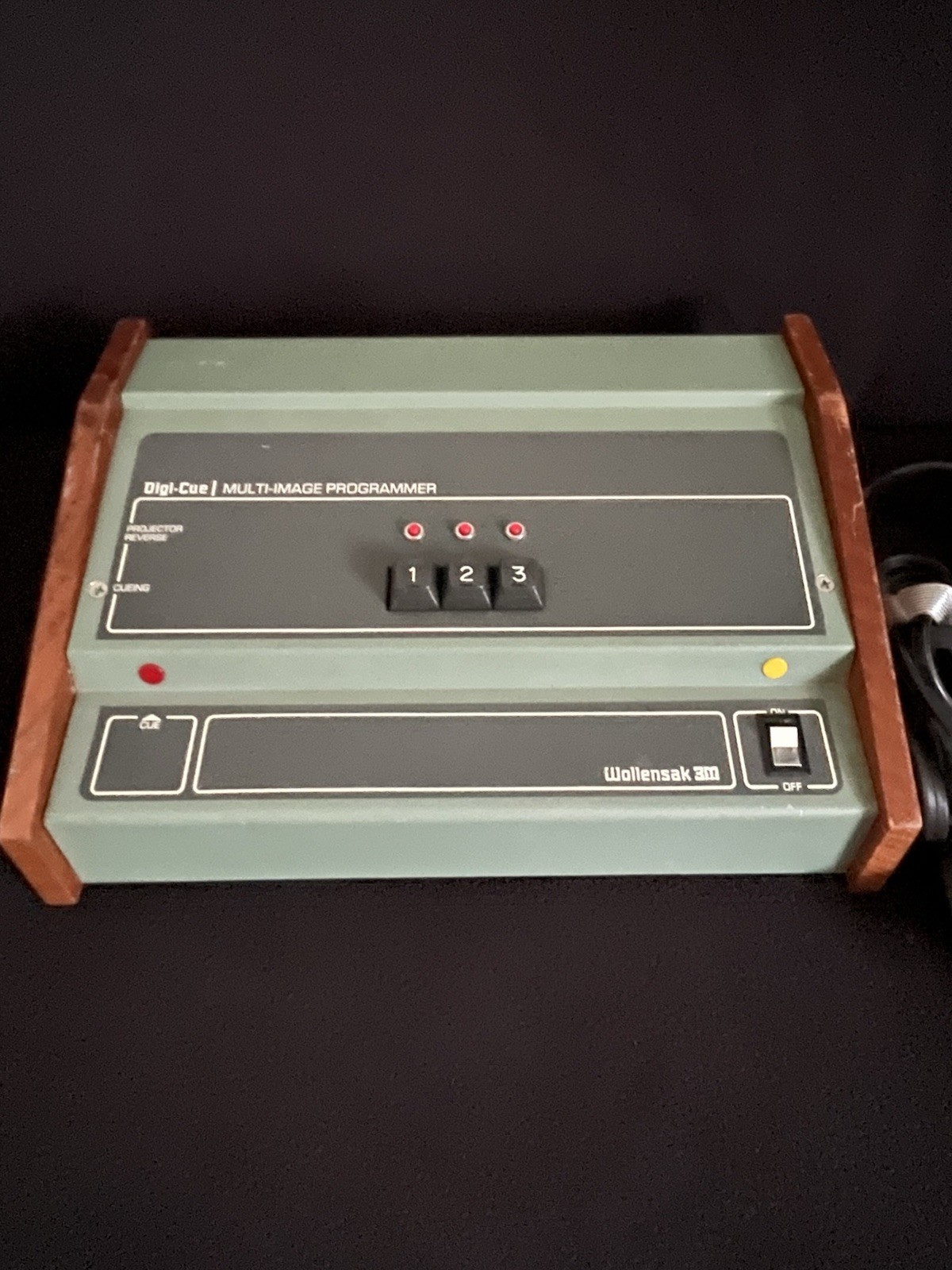 Vintage 1980’s Wollensak 3M Digi-Cue Multi-Image Programmer
