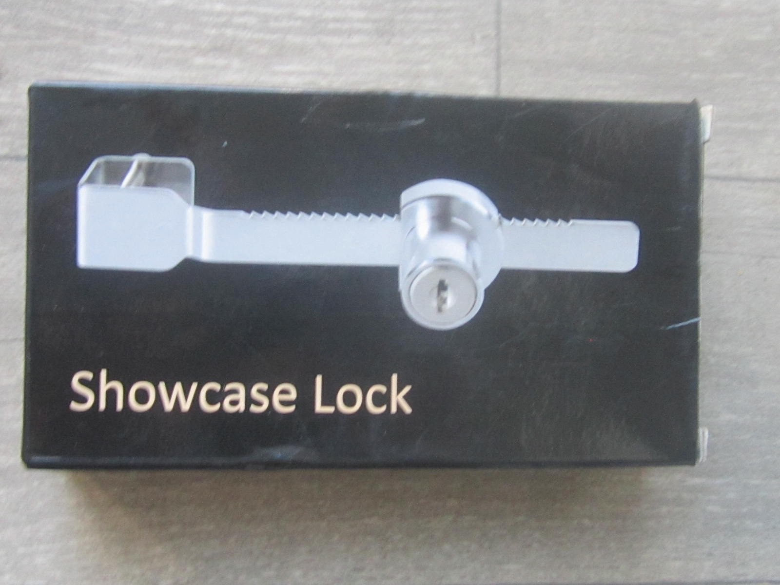 Heleman Sliding Showcase Lock, Chrome, Manual Included, Boxed New
