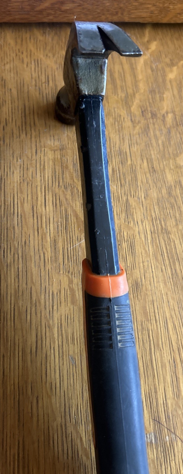 Black and Decker Claw Hammer with Fiberglass Handle