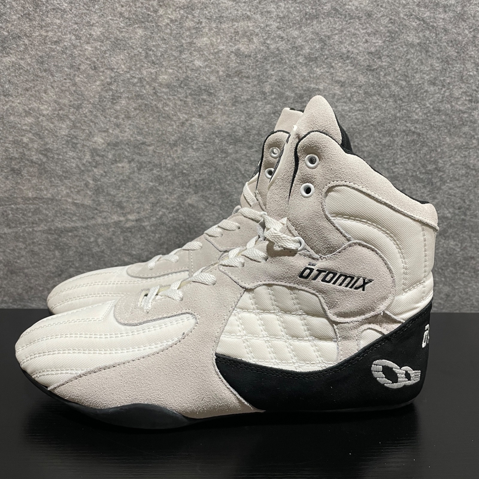 Otomix Men's Stingray Escape Bodybuilding Lifting MMA & Wrestling Shoes White 13
