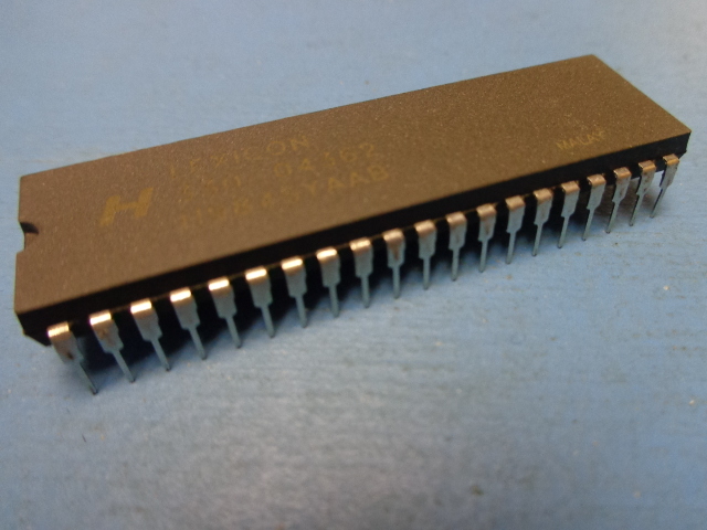 (1) 330-04362 HARRIS LEXICON DIGITAL IC ARU 18 BIT CMOS 15M 40 PIN DIP NEW 480L