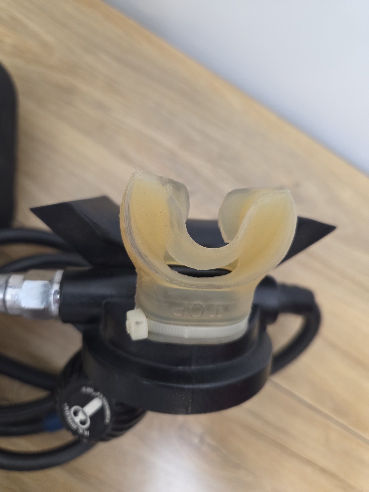 Oceanic Scuba Dive Regulator For Parts