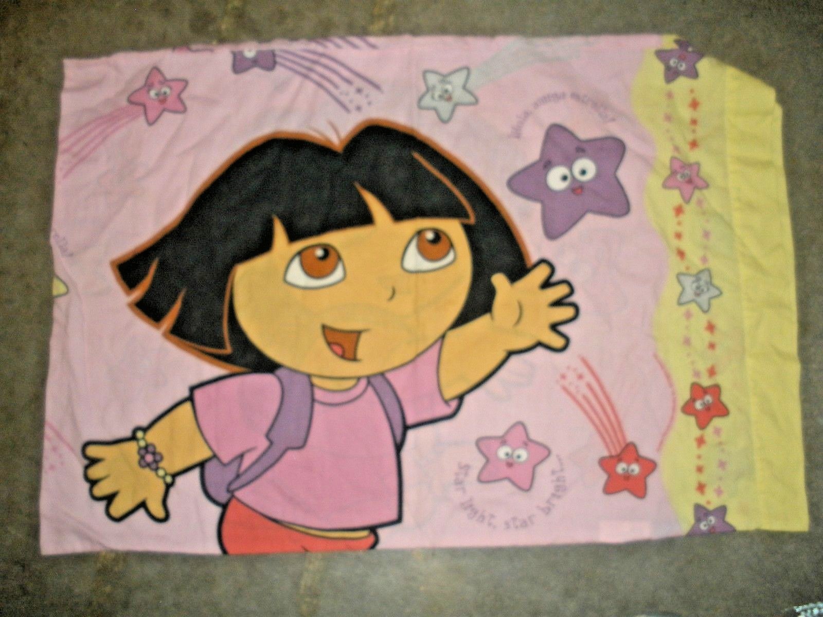 Dora the Explorer Hola Amiga Estrella Pillowcase