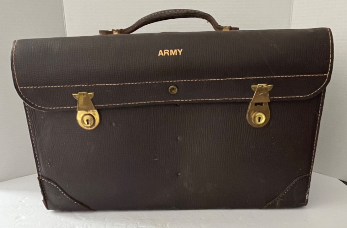 Vintage Jeppesen JEPCO Brown Leather Flight Case FC-1 ARMY Pilot Record & Log Bk