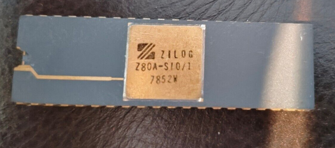 Z80A-SIO/1 CPU Gold Ceramic NOS
