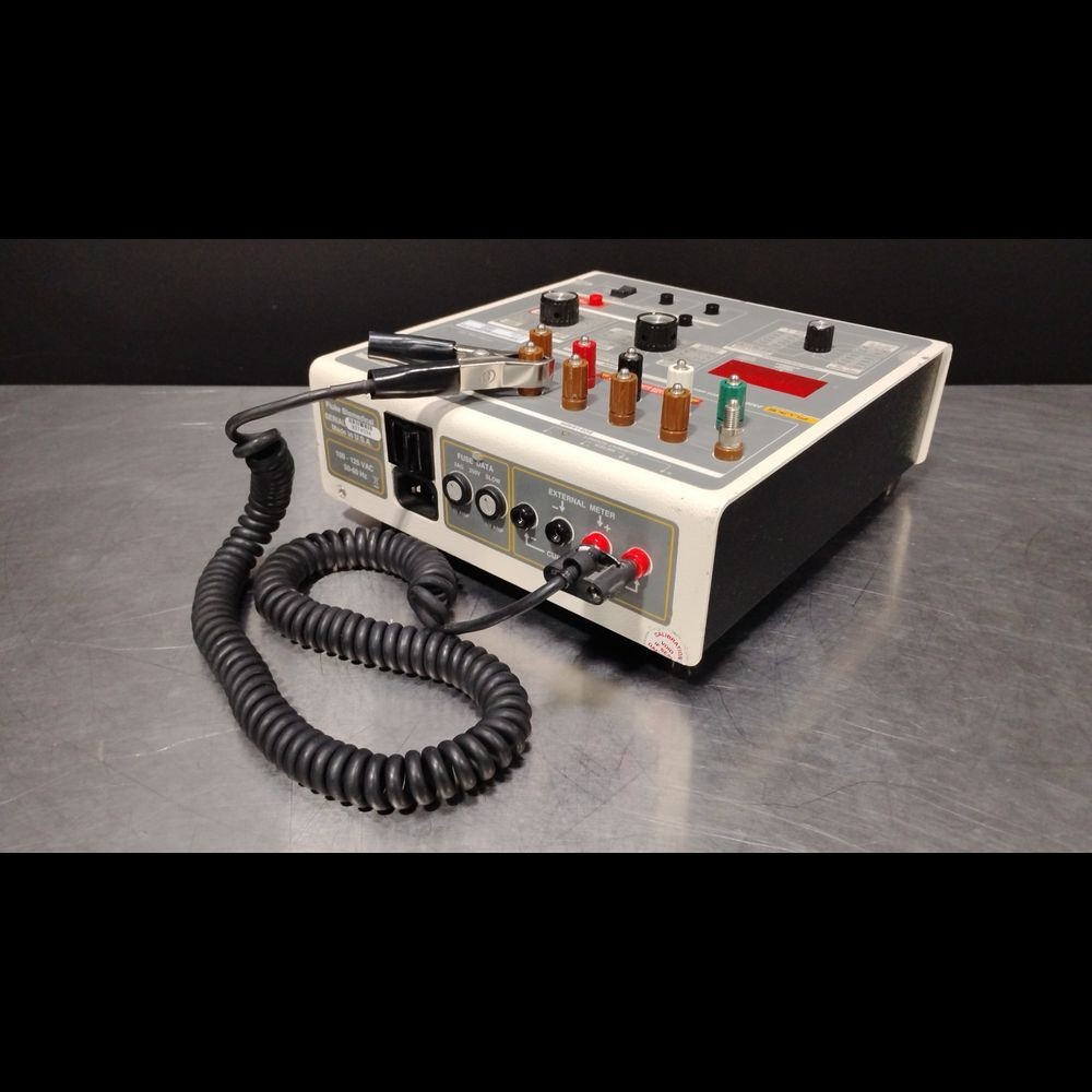 Fluke Biomedical 232D Safety ECG Analyzer
