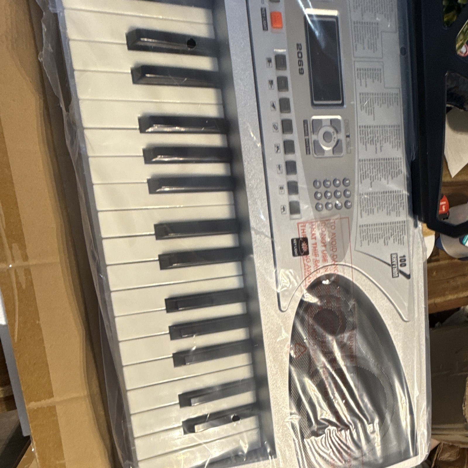 Teaching Key Keyboard 61-Key Electronic Keyboard, Speaker, Adapter