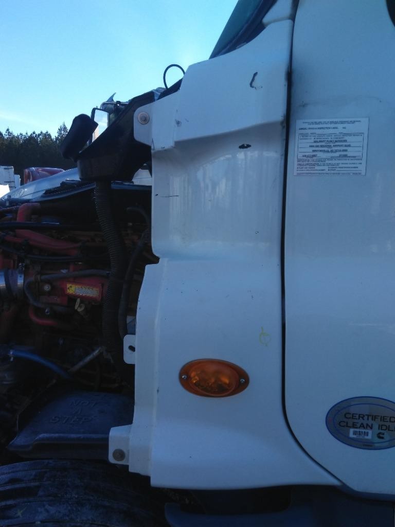 For 2016 FREIGHTLINER CASCADIA 125 COWL Left ,  GA