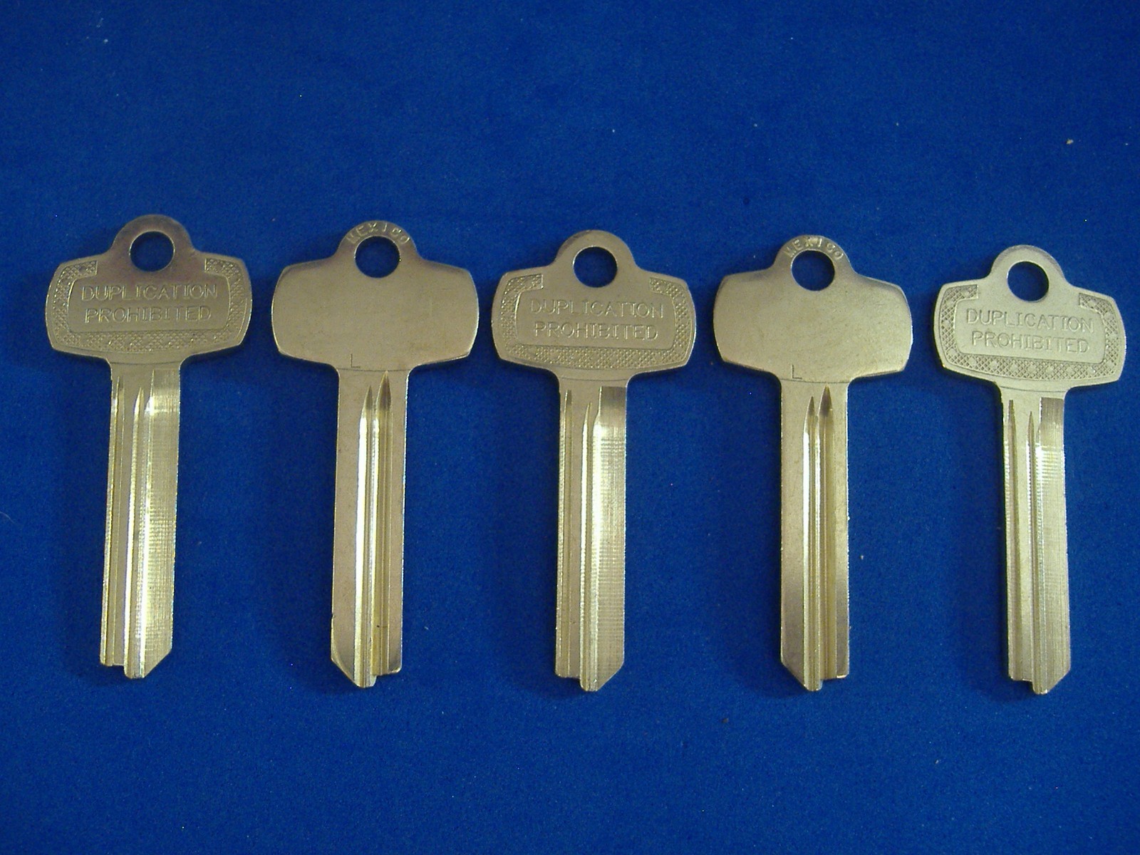 LOT OF FIVE  NICKEL SILVER FITS BEST KEY BLANKS FOR "L"  KEYWAY
