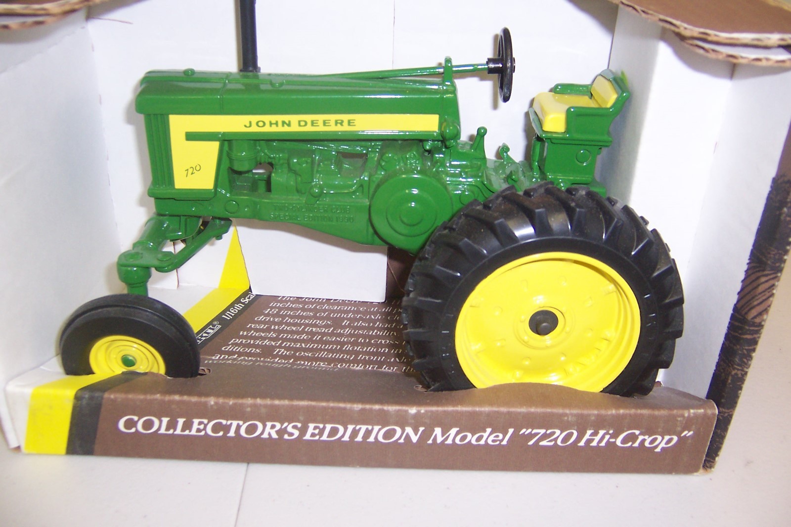 JOHN DEERE 720 S.E. HI-CROP "TWO-CYLINDER CLUB"
