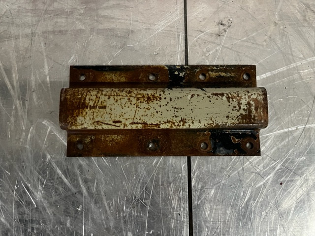 KENWORTH KENWORTH BRACKET - CROSSMEMBER END K276-1343