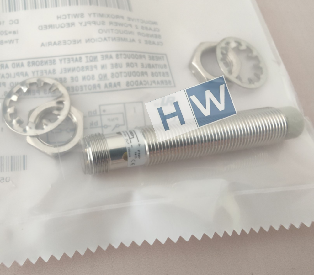 New For Micro Detectors AM1/AP-4H Proximity Sensor Quality Assurance 100%