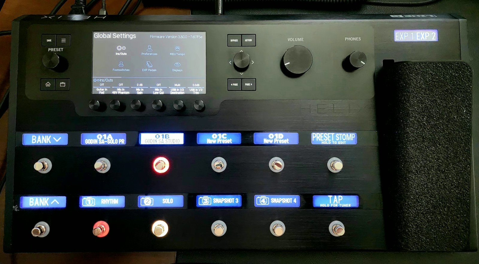 Line 6 Helix Digital Floorboard Multi-Effects Processor for Electric Guitar