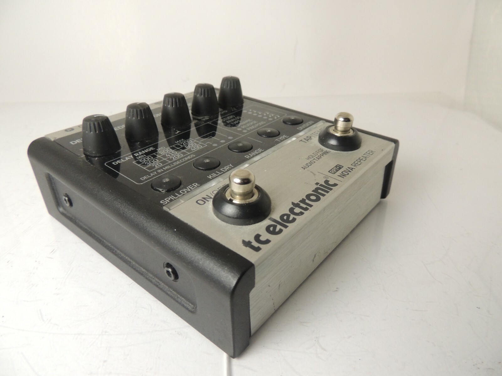 TC Electronics Nova Repeater RPT-1 Echo Delay Effects Pedal Free USA Shipping