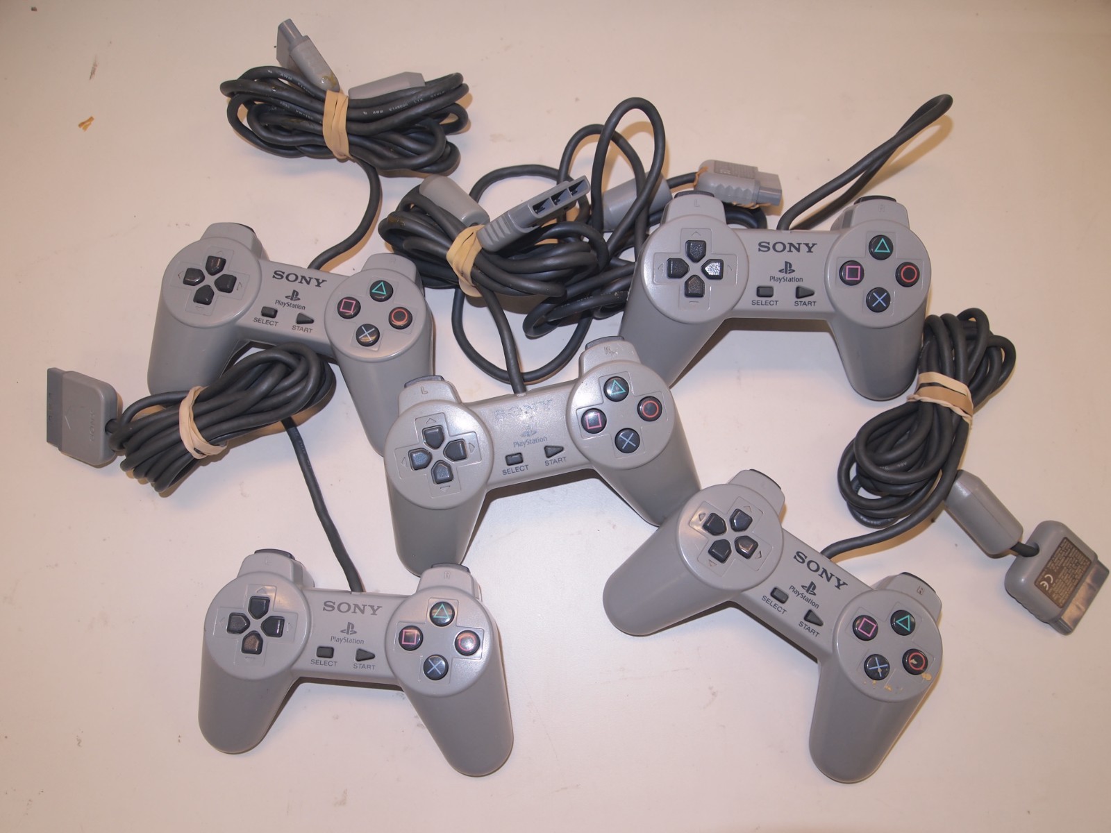 Lot of 5 Authentic Sony PlayStation PS1 Controllers SCPH-1080 For Parts/Repairs