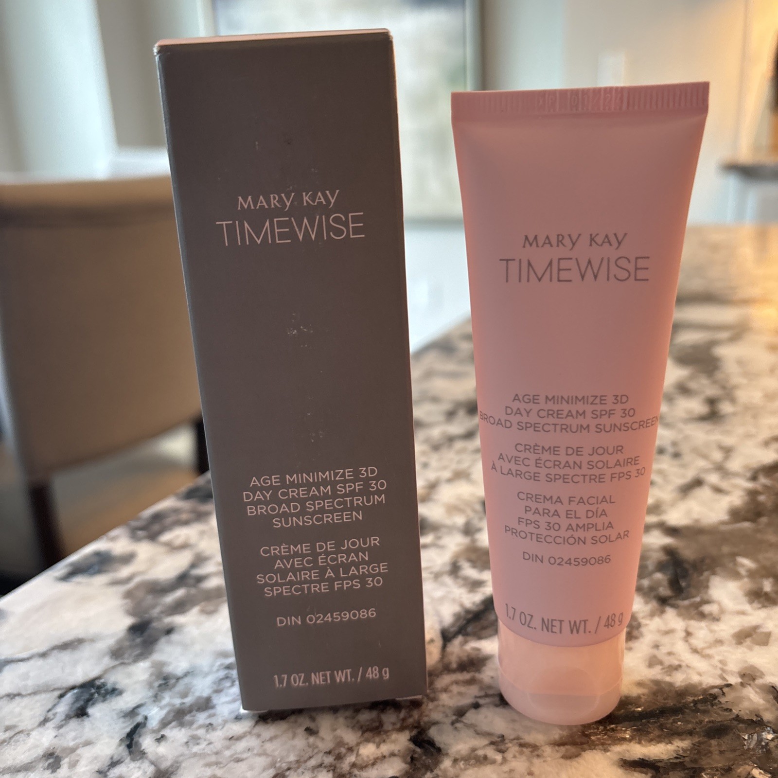 Mary Kay Day Cream Age Minimize 3D Combo to Oily Skin SPF30 New In Box Expired