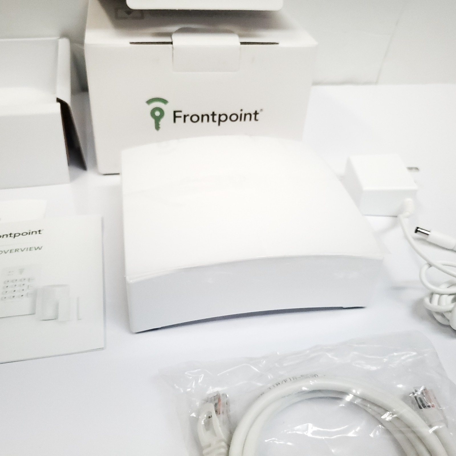 Frontpoint FPHUB3 Home Security System Hub with Power Supply New Open Box