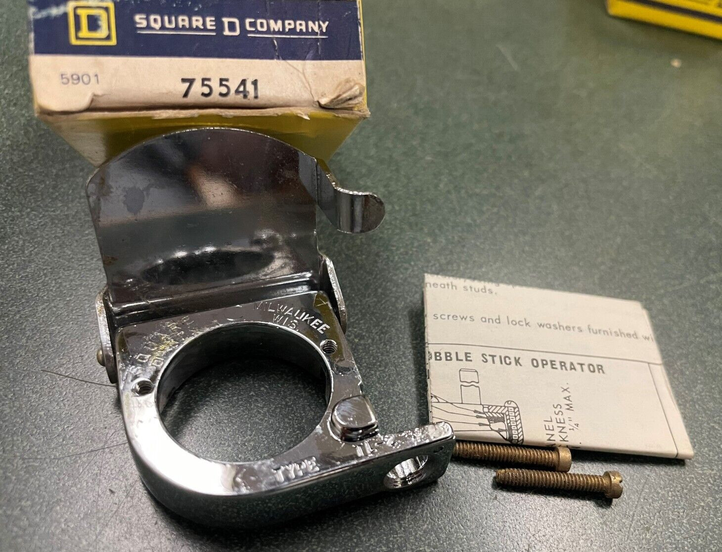 Square D Class 9001 Type TL-2 Padlock Attachment (NIB)