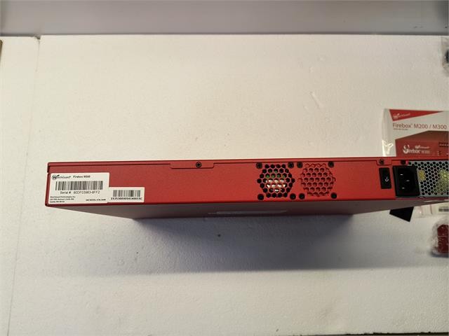 READ HA MODEL! WatchGuard WGM30071 Firebox M300 Network Security/Firewall