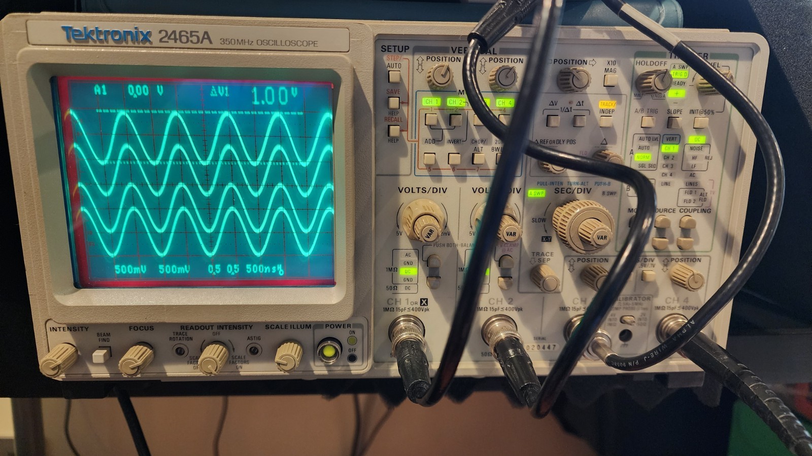 Tektronix 2465A 4-Channel 350 MHz Analog Oscilloscope