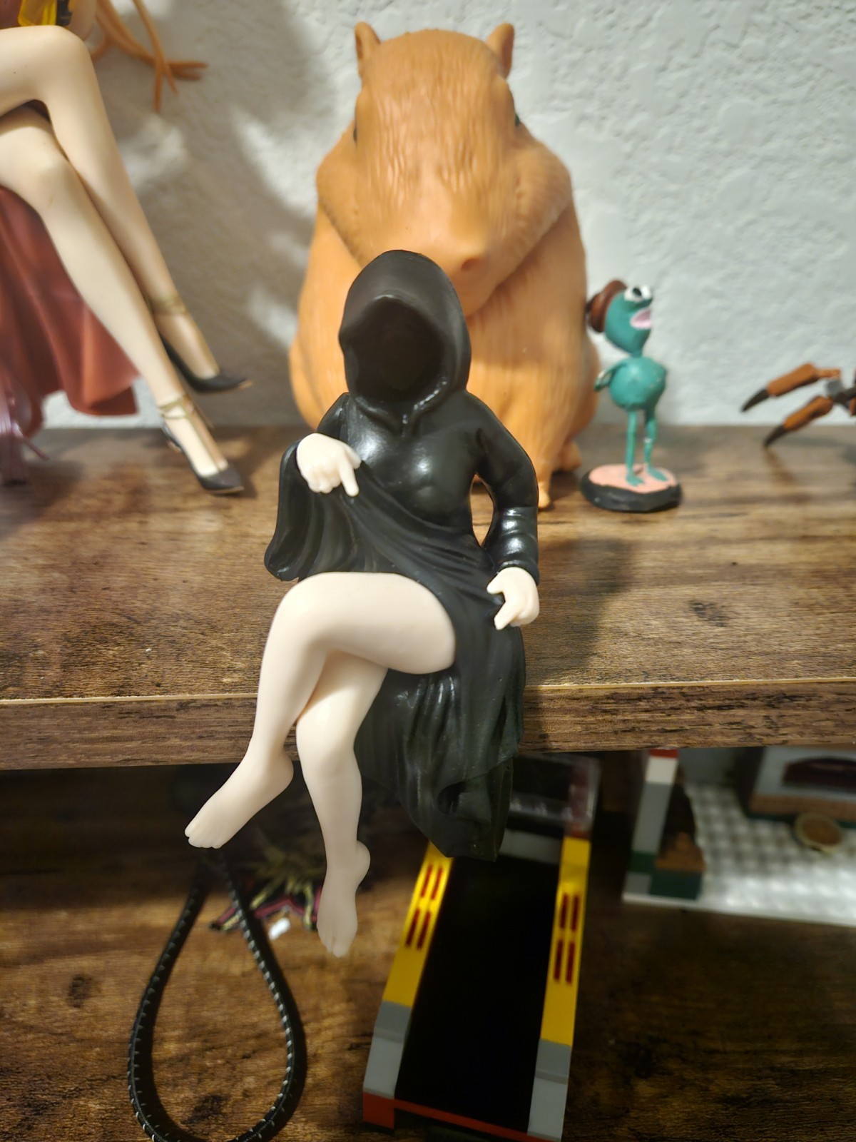 Spooky Halloween Horror Figure Reaper Waifu