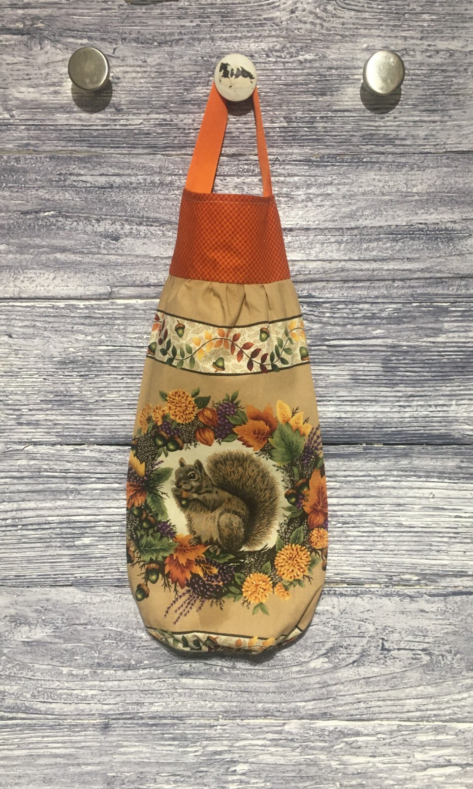 Plastic Grocery Bag Rag Sock Holder Squirrel Acorn Nuts Fall Leaves Mums Wreath