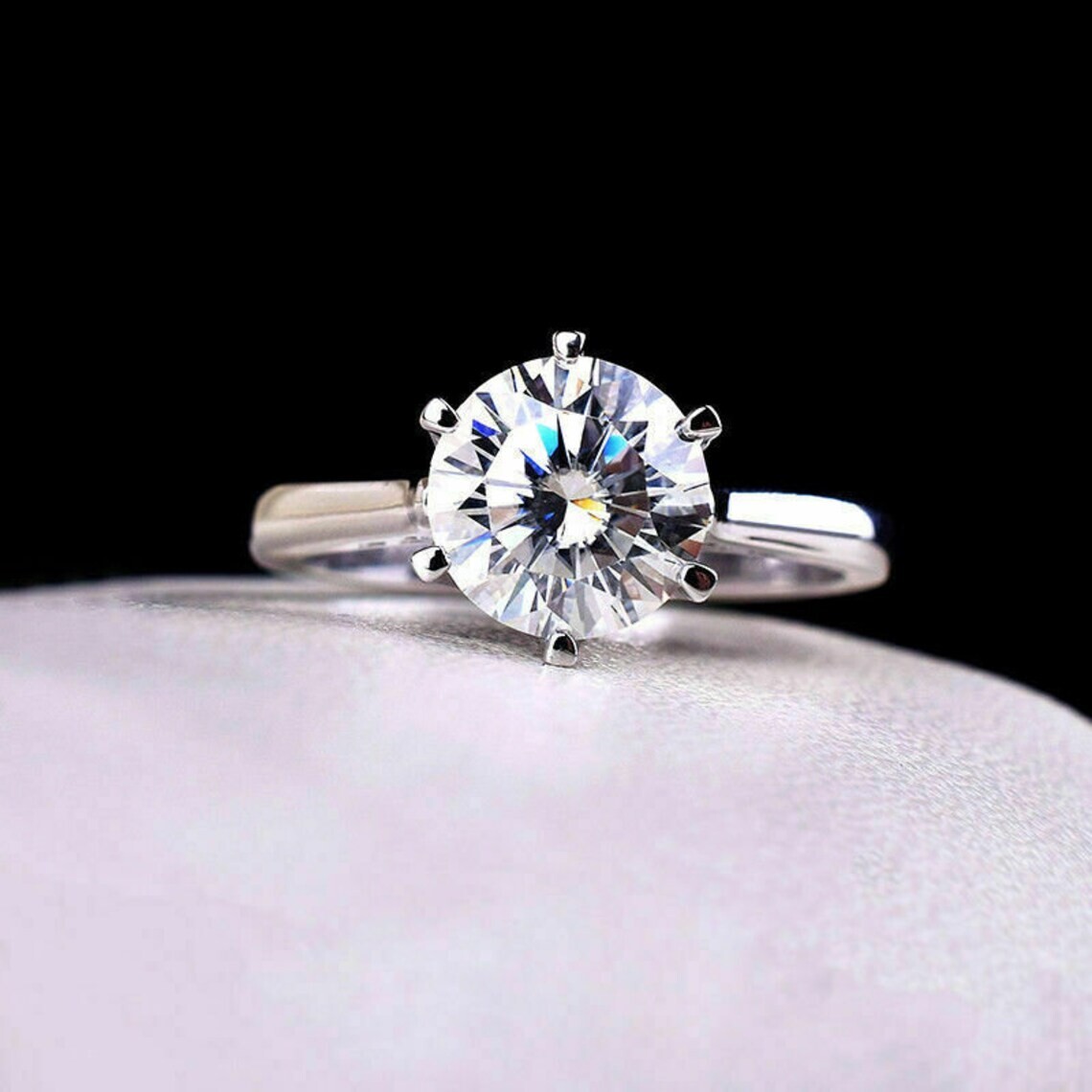 Round Cut 2.90 Ct Lab-Created White Diamond Wedding Ring 925 Sterling Silver
