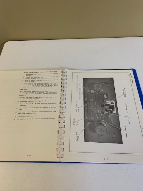 Cincinnati Milacron Technical Manual for Acraread L & LS Tape Reader