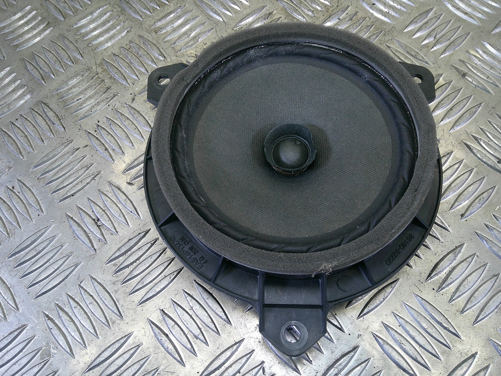 TOYOTA IQ FRONT DOOR SPEAKER 86160-52220 - 2008-2015