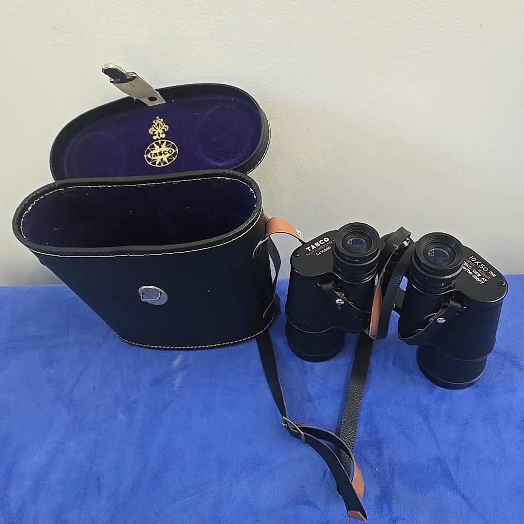 VINTAGE Tasco Binoculars in box mint 10x50 Fully Coated Optics