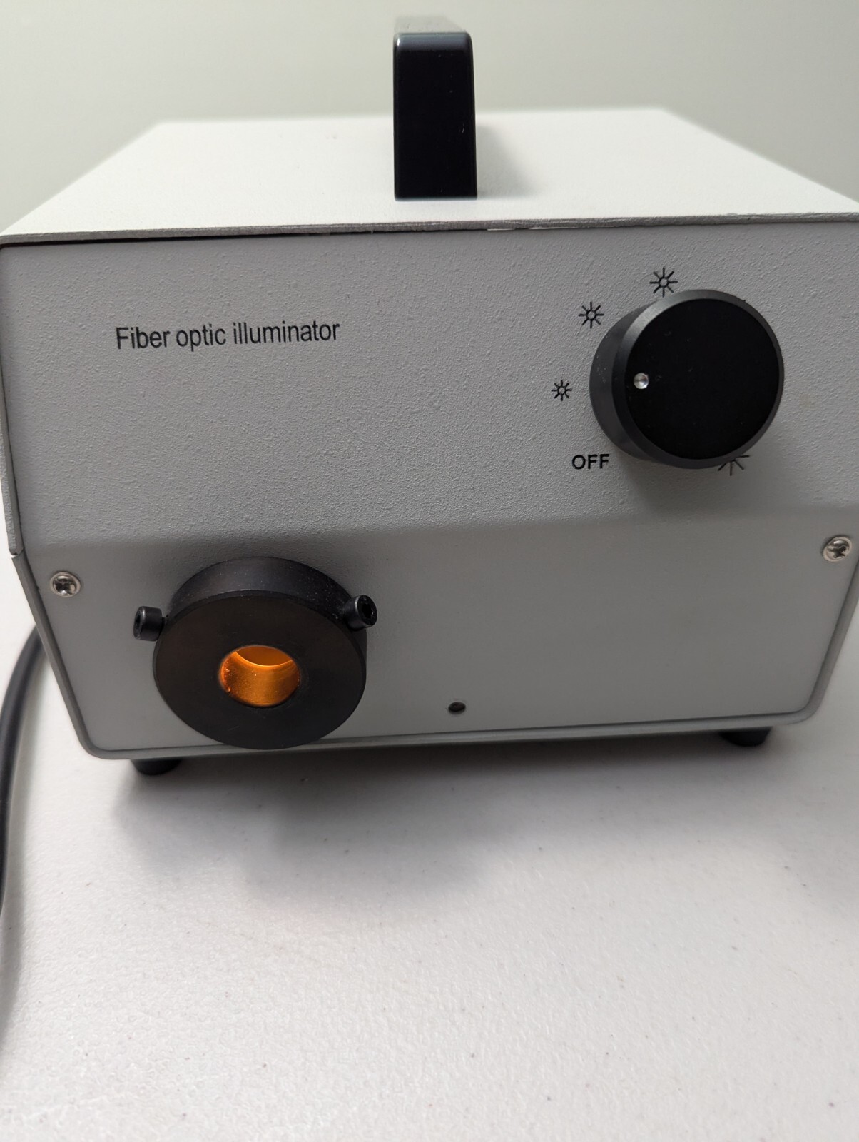 Fiber Optic Illuminator