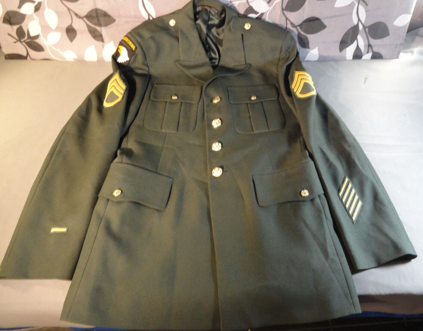 CLASS A DRESS GREEN ARMY UNIFORM JACKET MANS W/ 101ST AIRBORNE UNIT PATCH 41XL