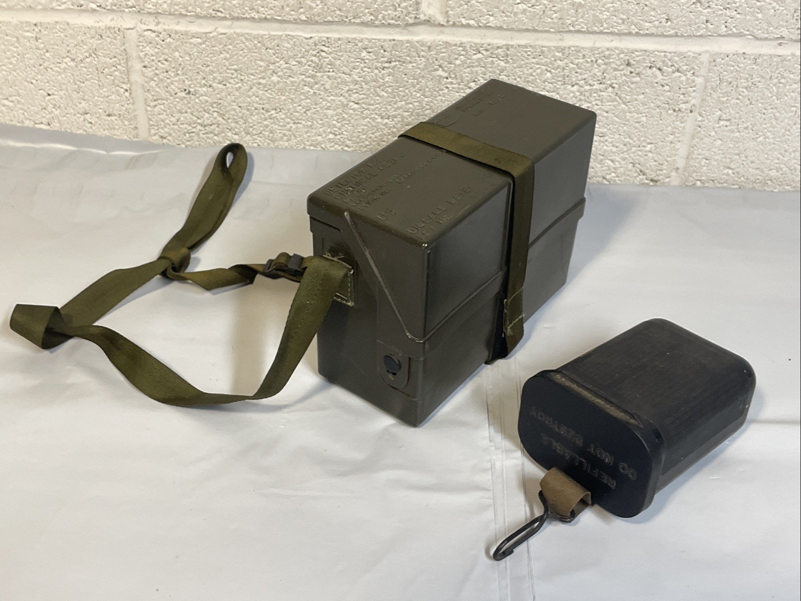 US Military Army M256 Chemical Detector Kit Crossbody Strap M58A1 MSA Lot x2 Gas