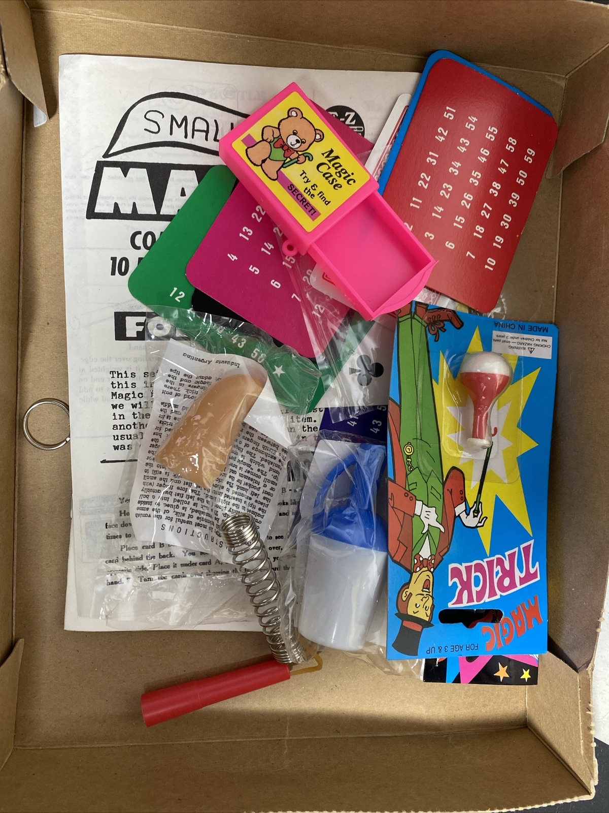 CONJURING TRICKS E-Z Magic Vintage magic set unused