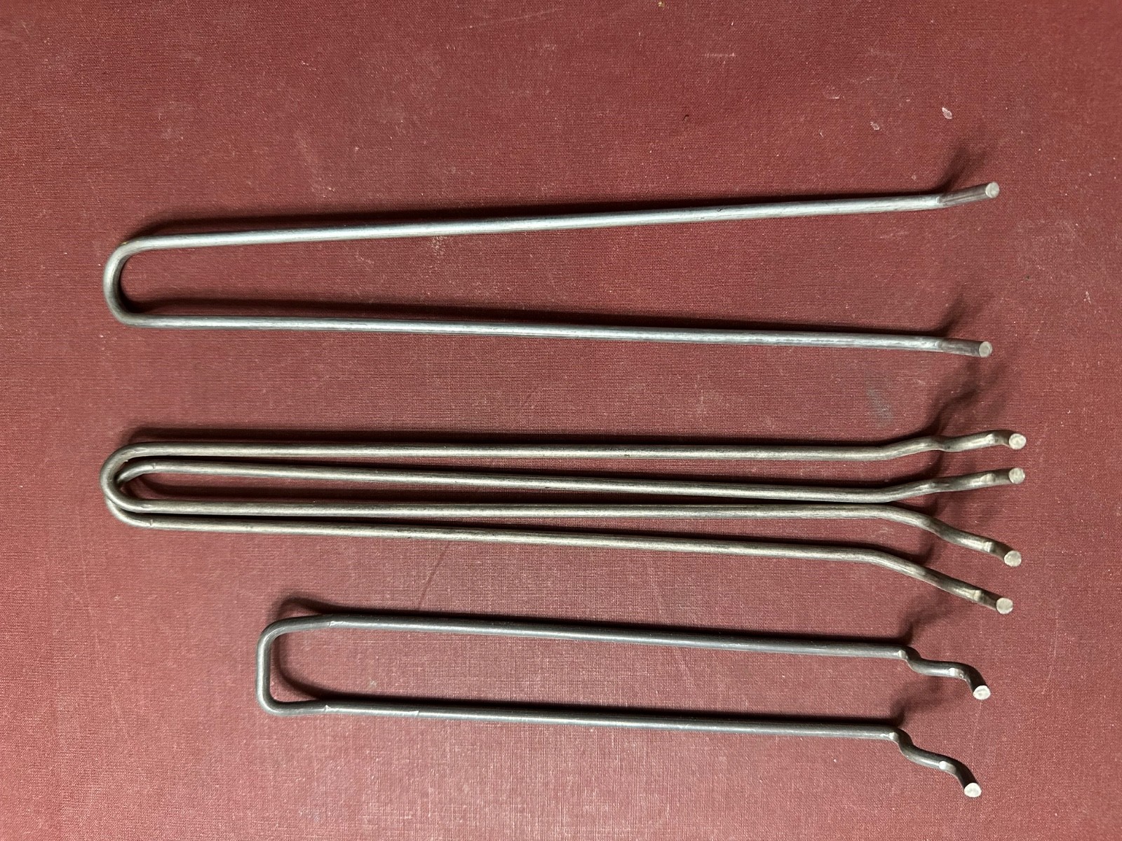 4 Pieces Of Steel Double Loop Peg Board Hooks 3 - 1/8" x 9" And 1 - 1/8" x 7"