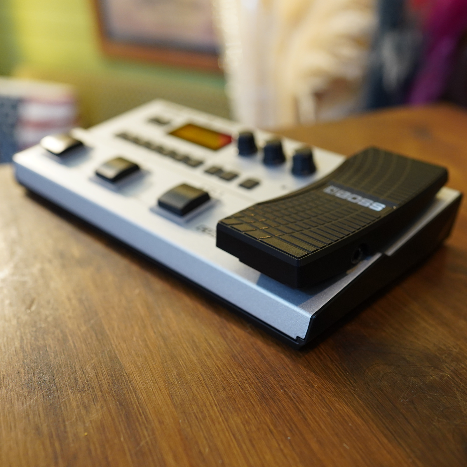 BOSS GT-1B Base Multi-Effects Processor Base Pedal
