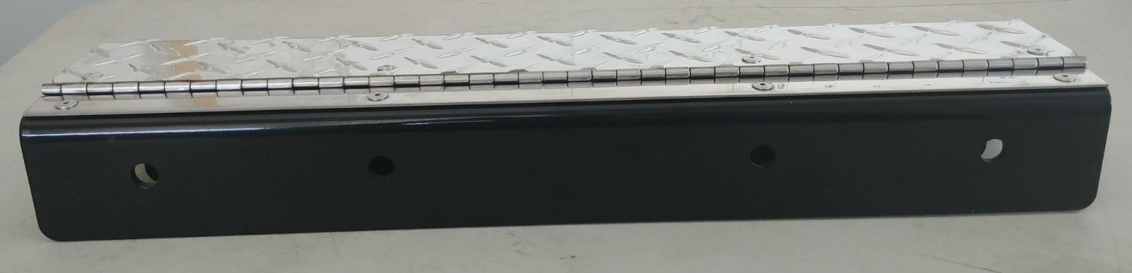 Chain Hanger, Cab Rack for Truck Headache Rack, or Bulkhead Lockable 3321-PC