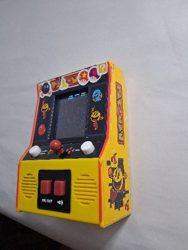 Pac-Man Handheld Retro Mini Arcade Classic Game Bandai Namco Tested Works