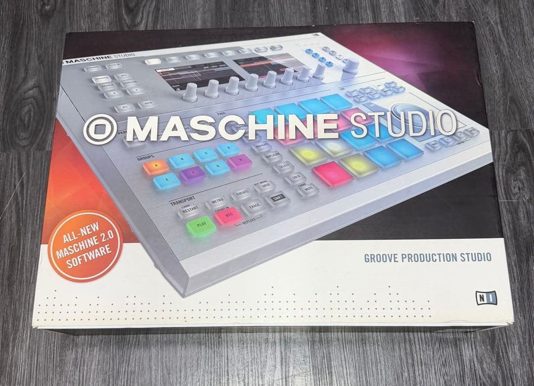 Native Instruments Maschine Studio Silver Groove Production Boxed Tested