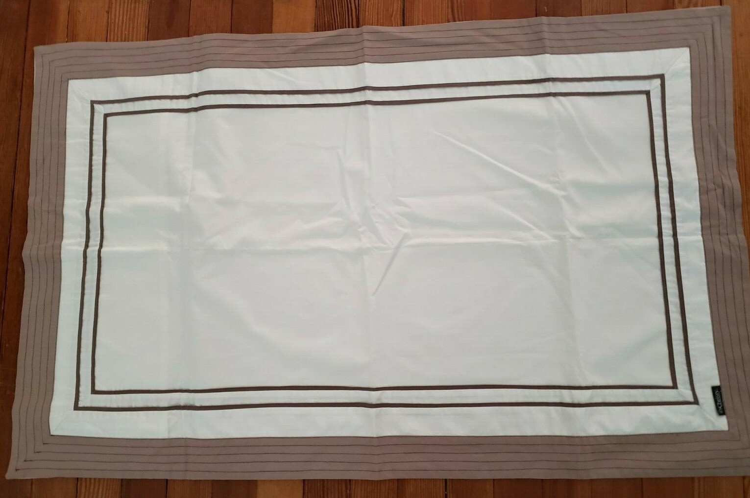 Christy England Junior 18" x 15 2" Taupe Stitched Border White Fine 100% Cotton