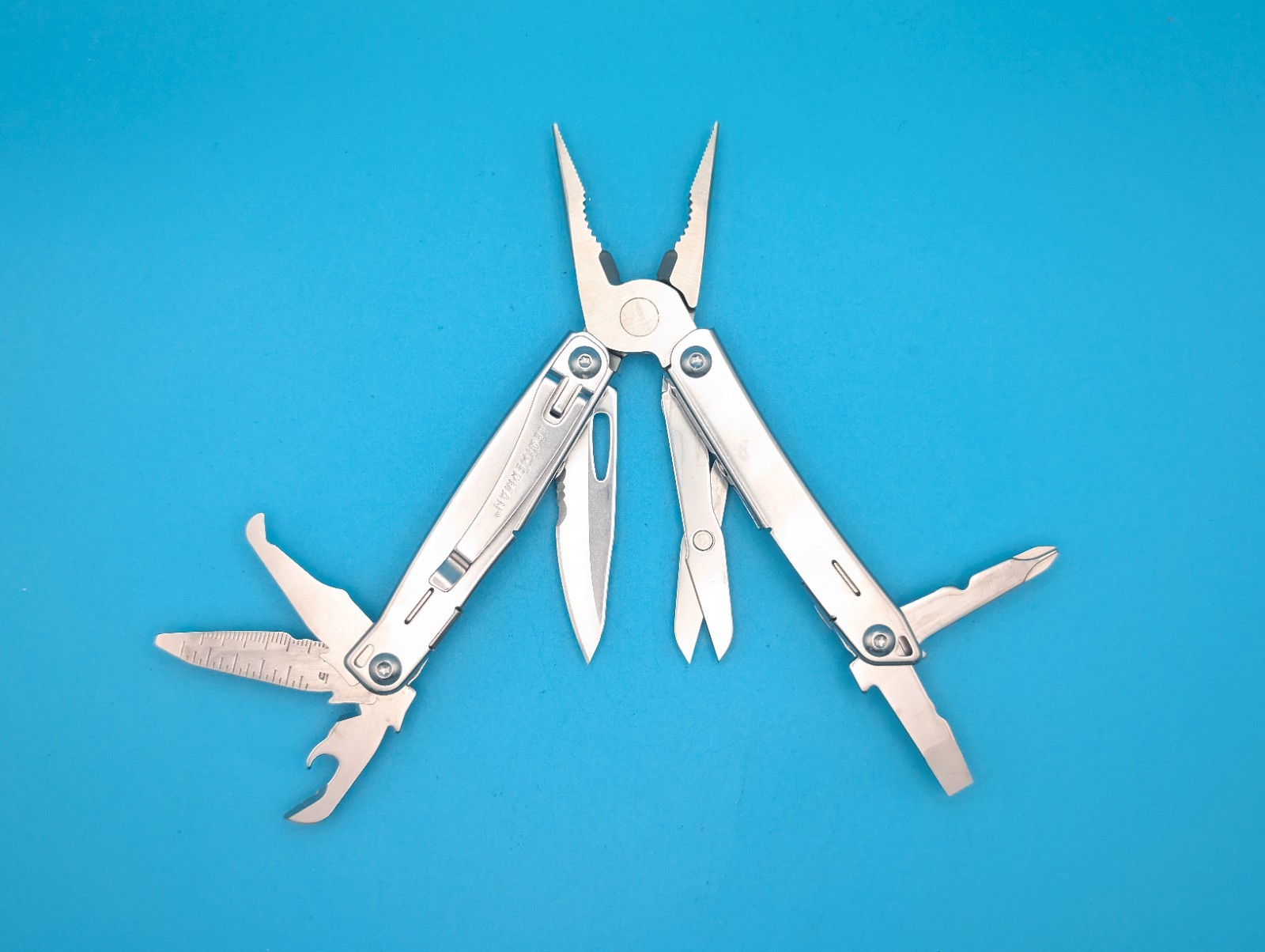 LEATHERMAN WINGMAN MULTI-TOOL! FAST SHIPPING!